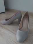 Buty na obcasie 35 rozmiar