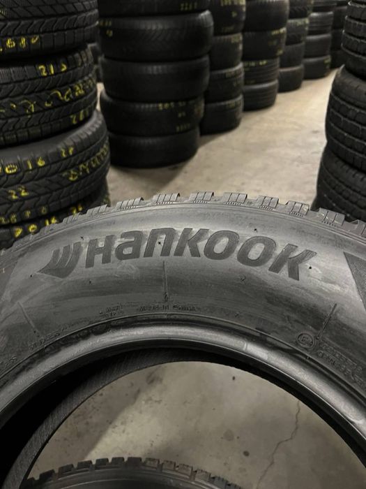 Шини Зимові 215х70хR16 HANKOOK Winter I*cept RS3 / 2шт / Стан НОВИХ
