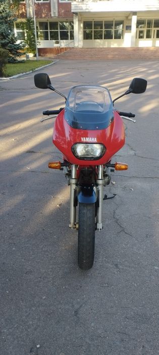 Ямаха XJ600 Diversion