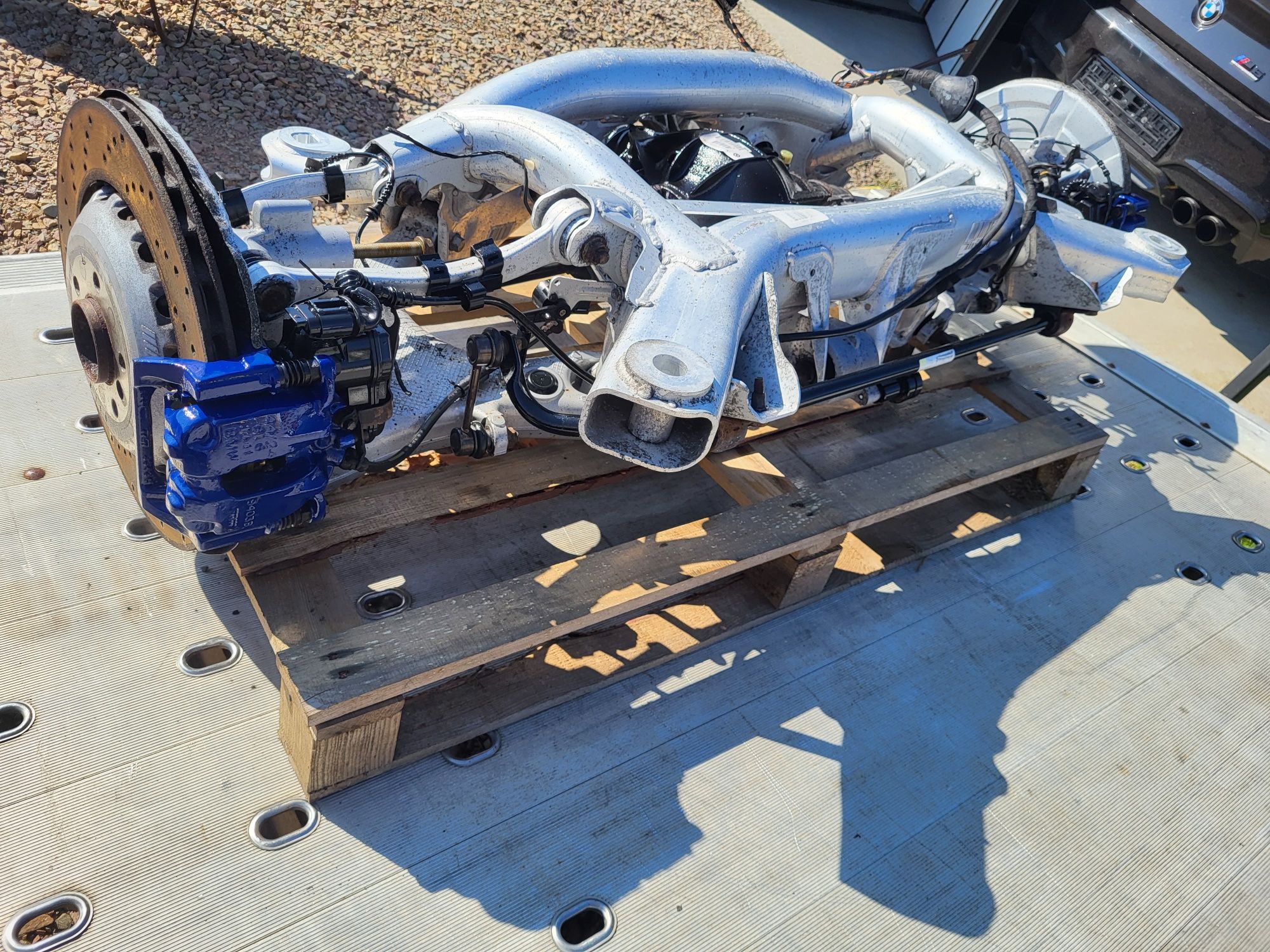 Wózek dyfer tył zawieszenie BMW m5 f10 v8 4.4 560km