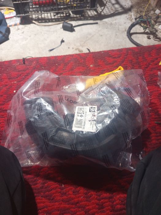 Патрубок на ваз 2111