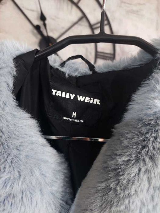 Tally Weijl piękny kożuszek futerko roz M