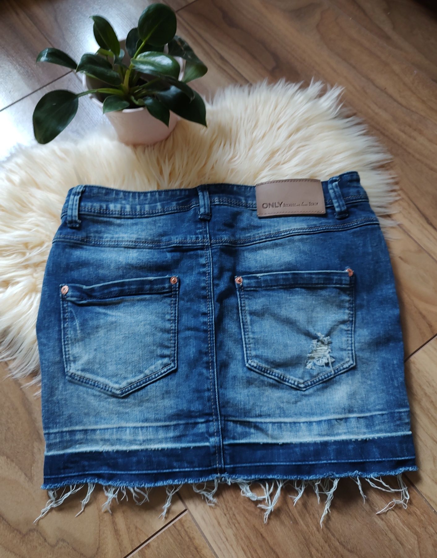Spódnica jeansowa z dziurami, przetarciami rozmiar 28 ONLY 99% bawełna