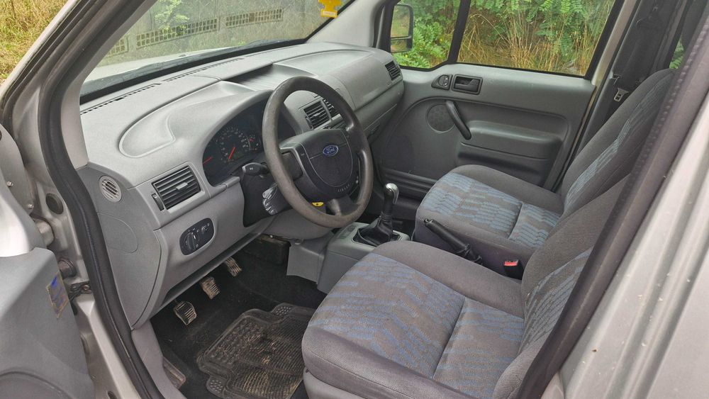 Ford conect 1.8 benzyna