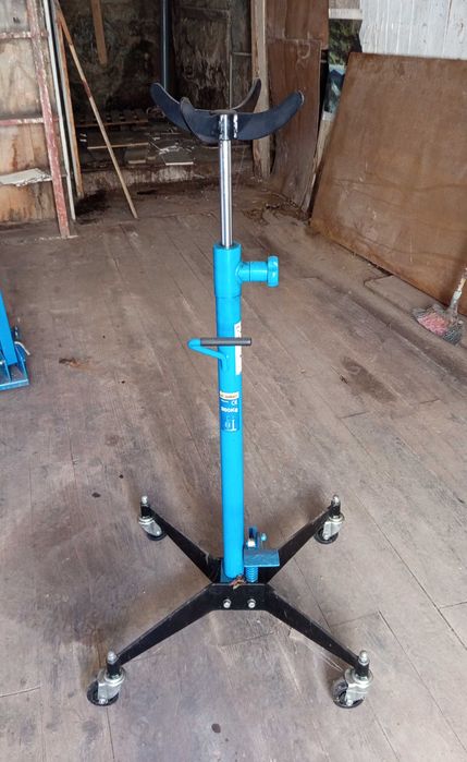 grua dobrável  e macaco de fossa hidraulico