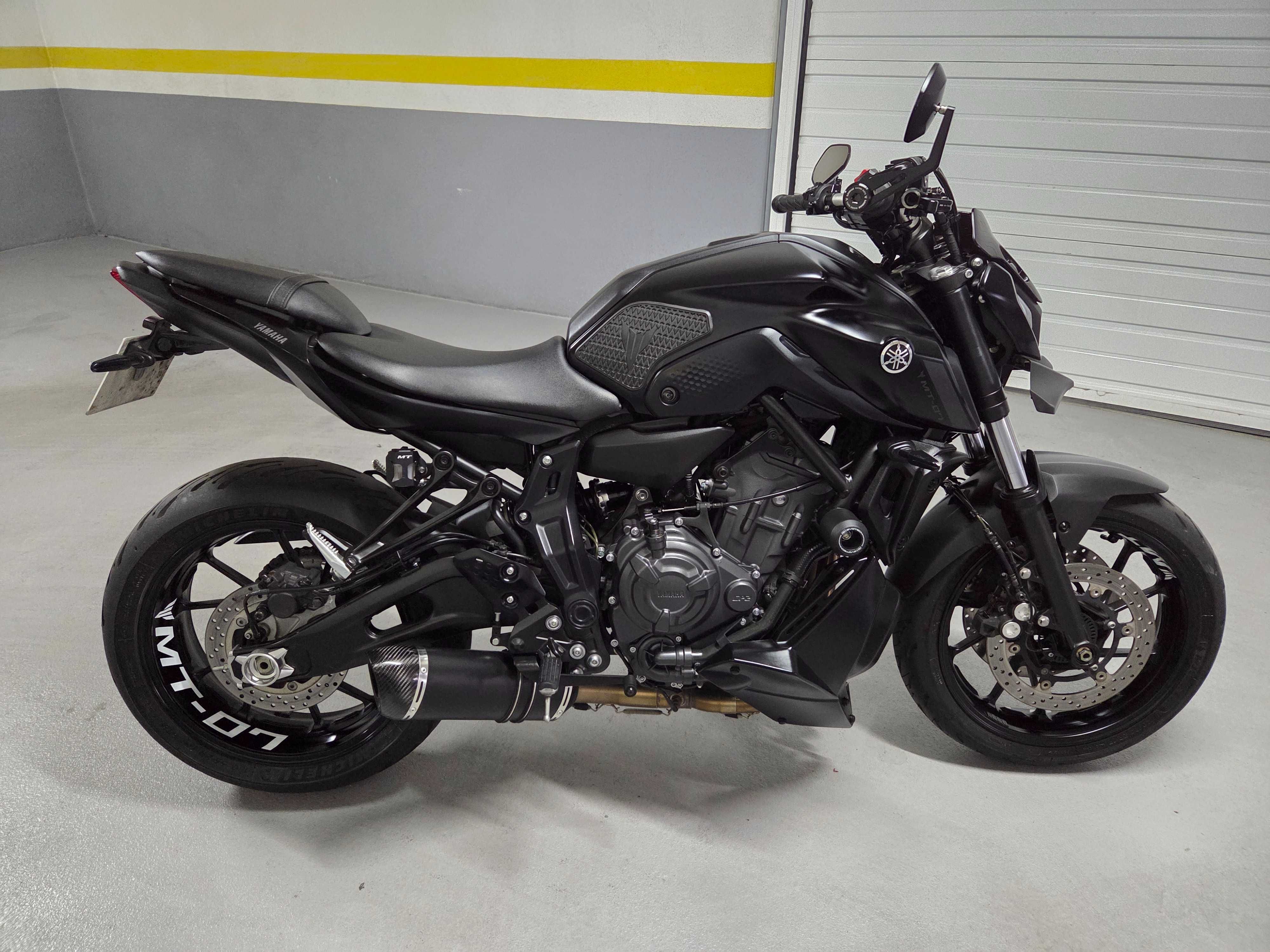 Yamaha MT07 2022 e 25000km