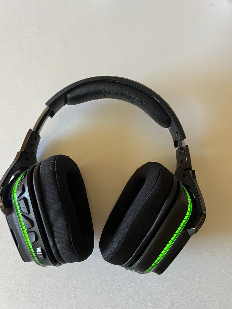 Vendo headset gaming logitech G935