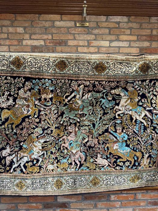 Jedwabny postaciowy dywan perski  GHOUM / GHOM 175x110 gal.40 tyś