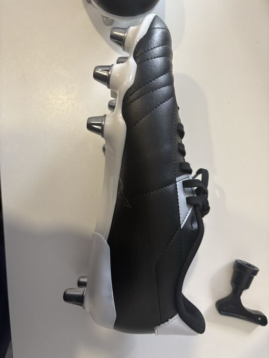 Chuteiras aluminio Kakari (SG)