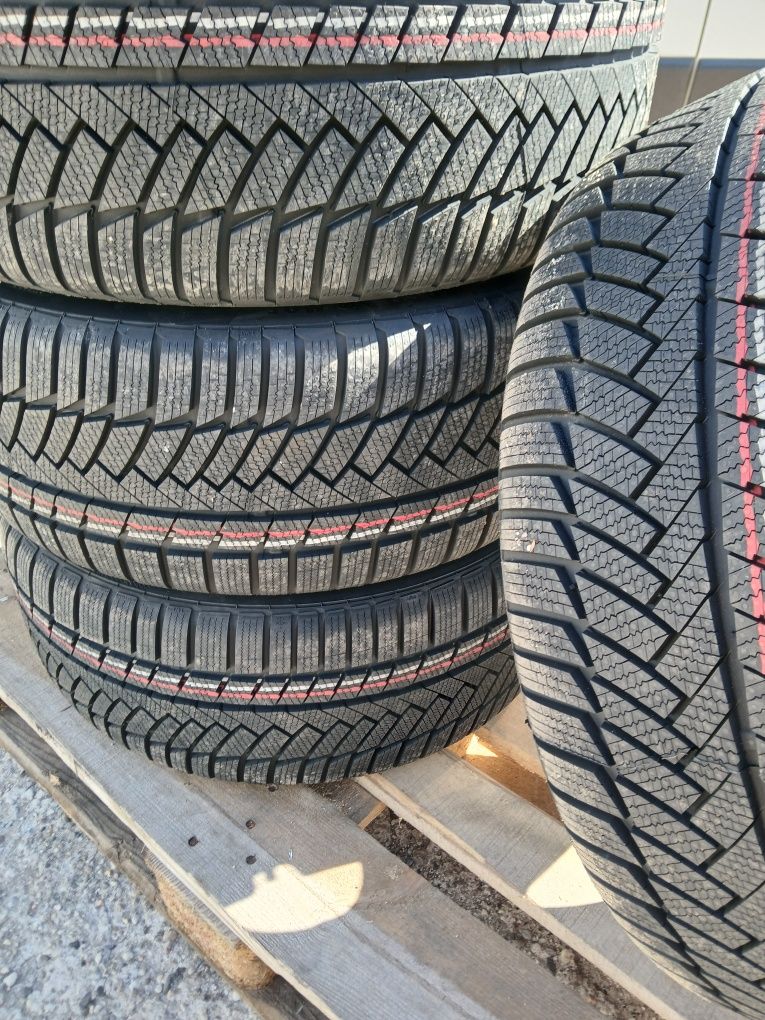 Komplet nowe koła zimowe mercedes w213 E-klasa 245/45/18