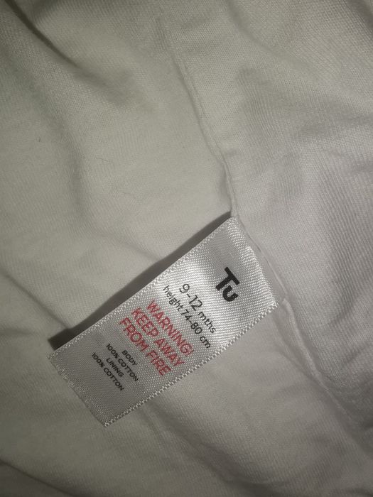 Biały/kremowy sweterek rozmiar 74-80