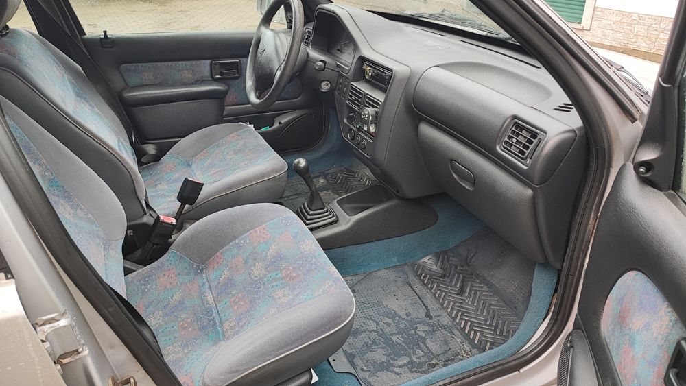 Vendo Peugeot 106 1.5D 5 portas Diesel