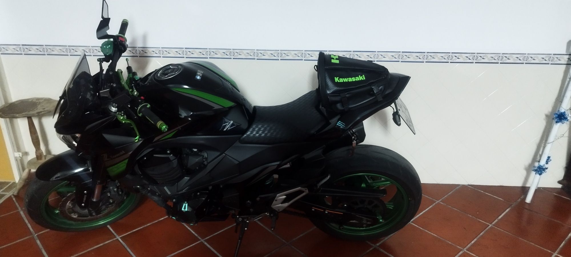 Kawasaki z800 impecável