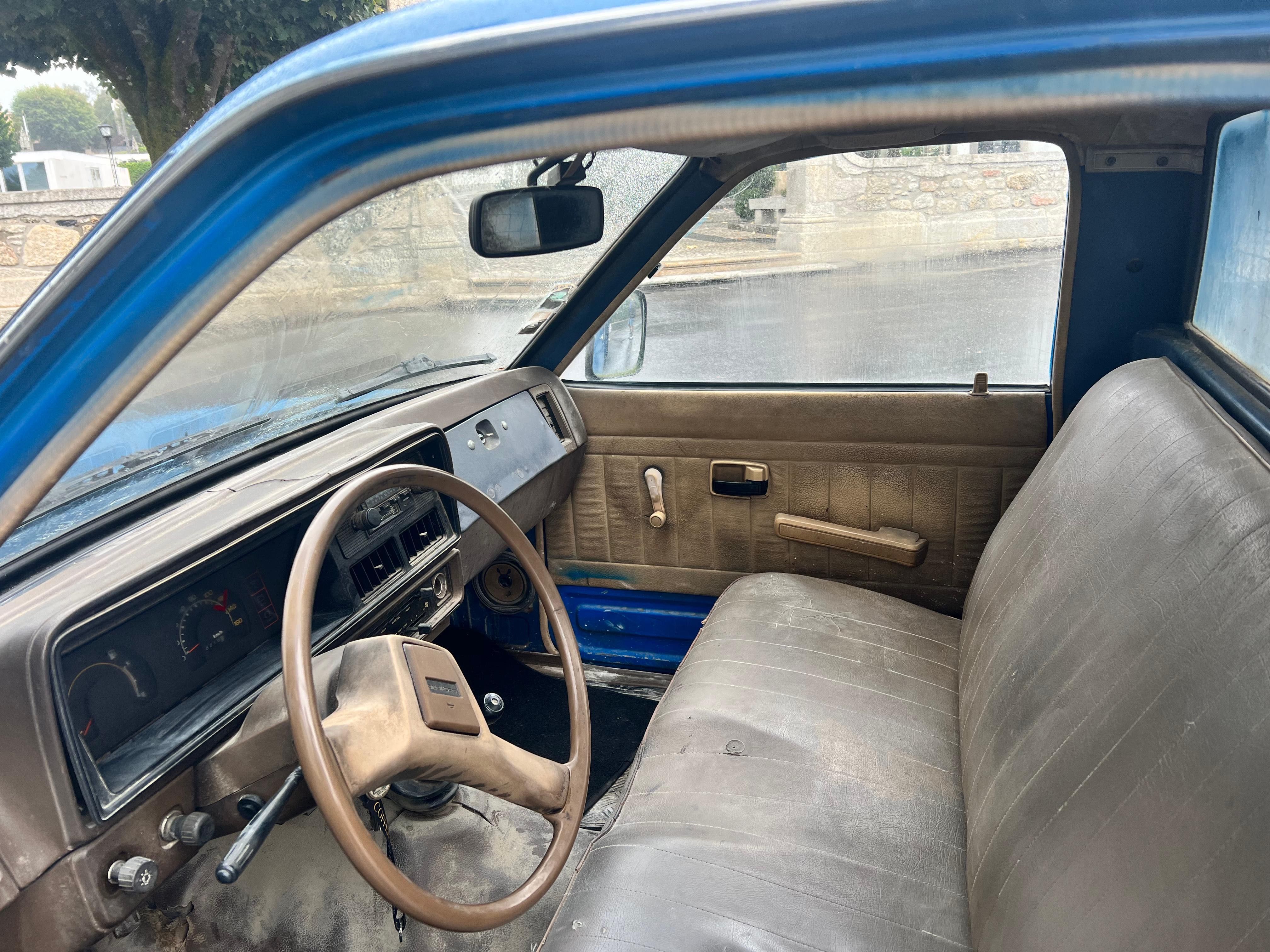 Bedford KDB27 estimada