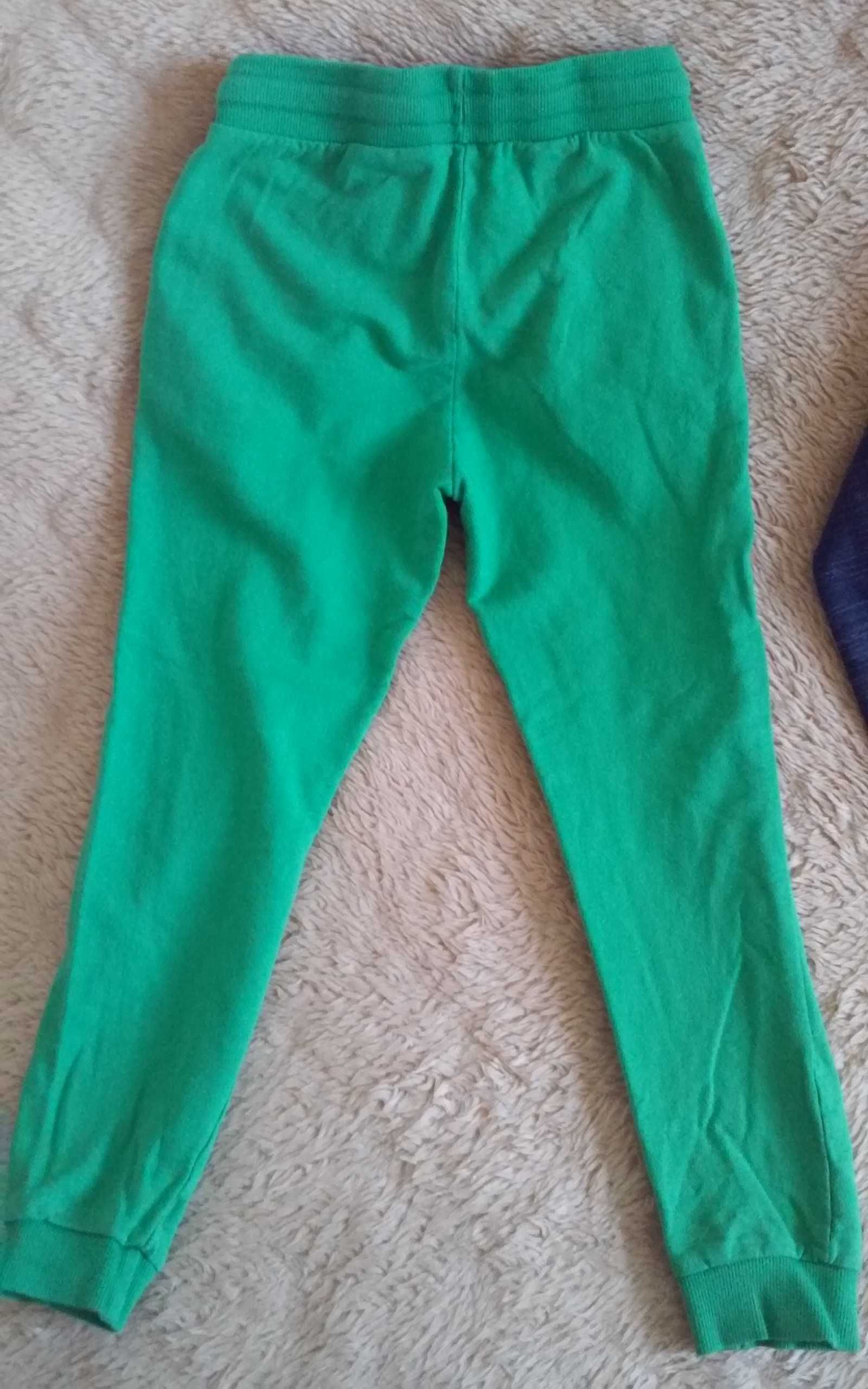 Bluza i spodnie dres Marvel Primark 7-8 lat 128 cm.