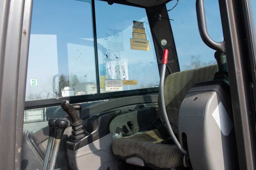 Екскаватор Volvo EC27C 2015