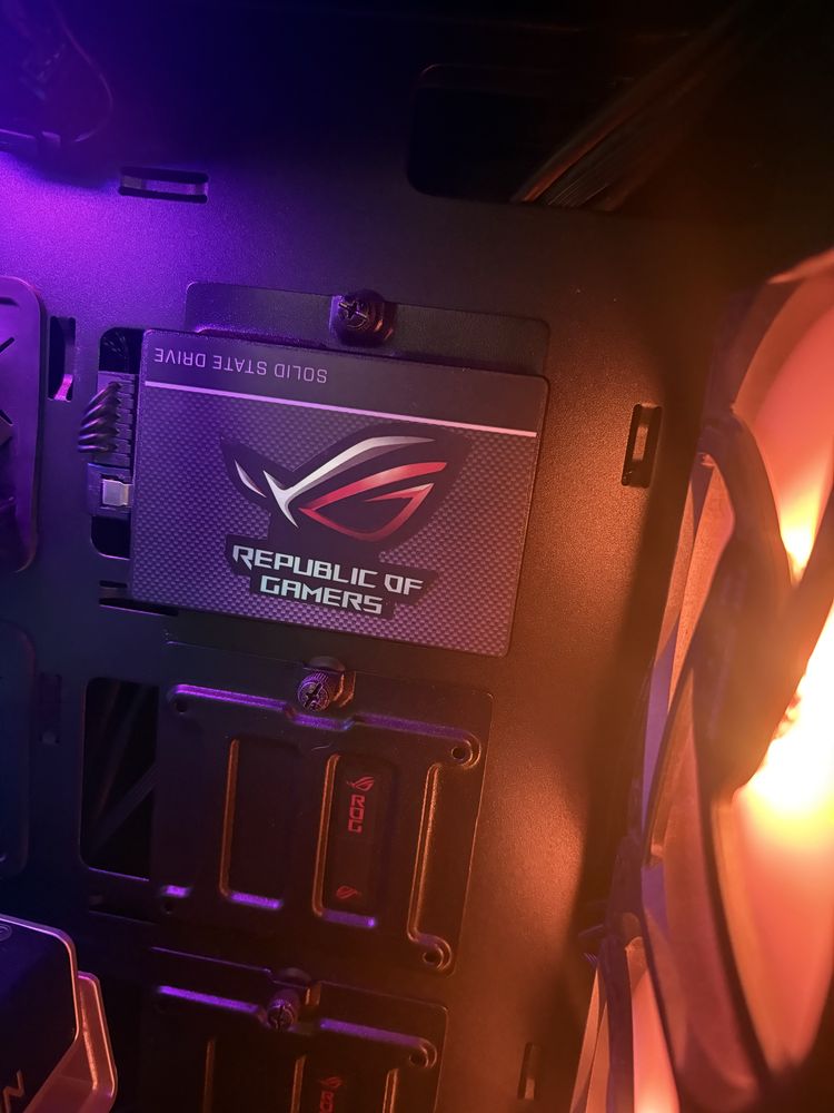 Ryzen 5900x 32gbram 6750xt