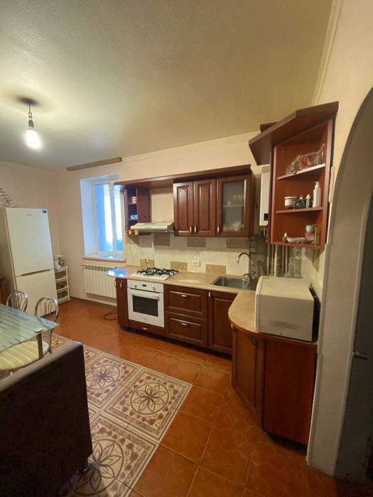 Продам частину будинку Нові Кайдаки ( вул. Фортечна 12)