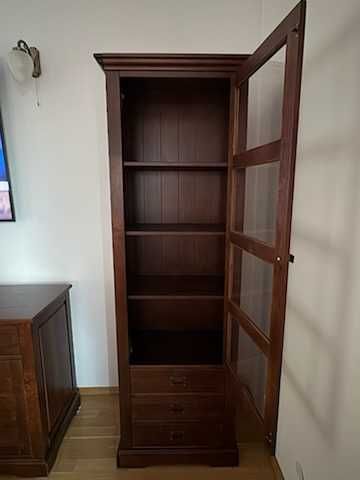 Komoda, witryna, szafka z przeszklonym barkiem