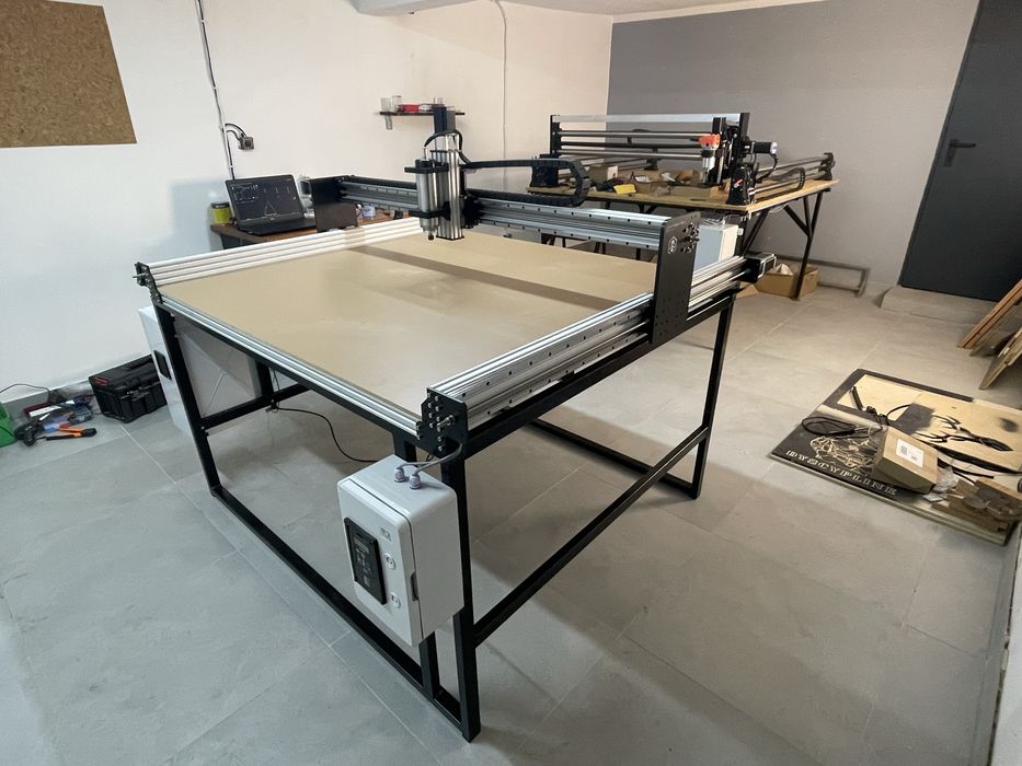 Frezarka / ploter cnc