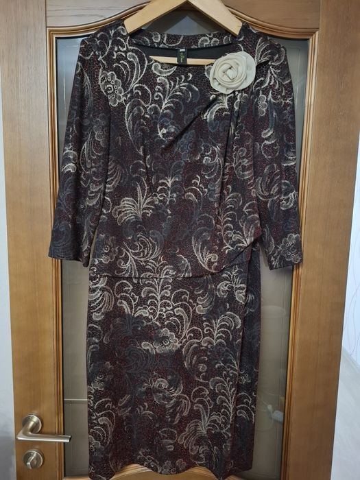 Святкова сукня 50 розміру