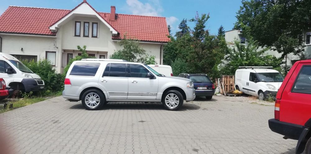 Lincoln Navigator Lincoln Navigator 5,4 l, 4x4, 2012r.