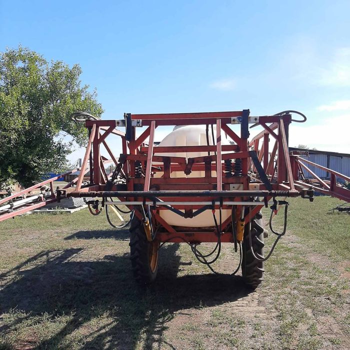 Оприскувач прицепний