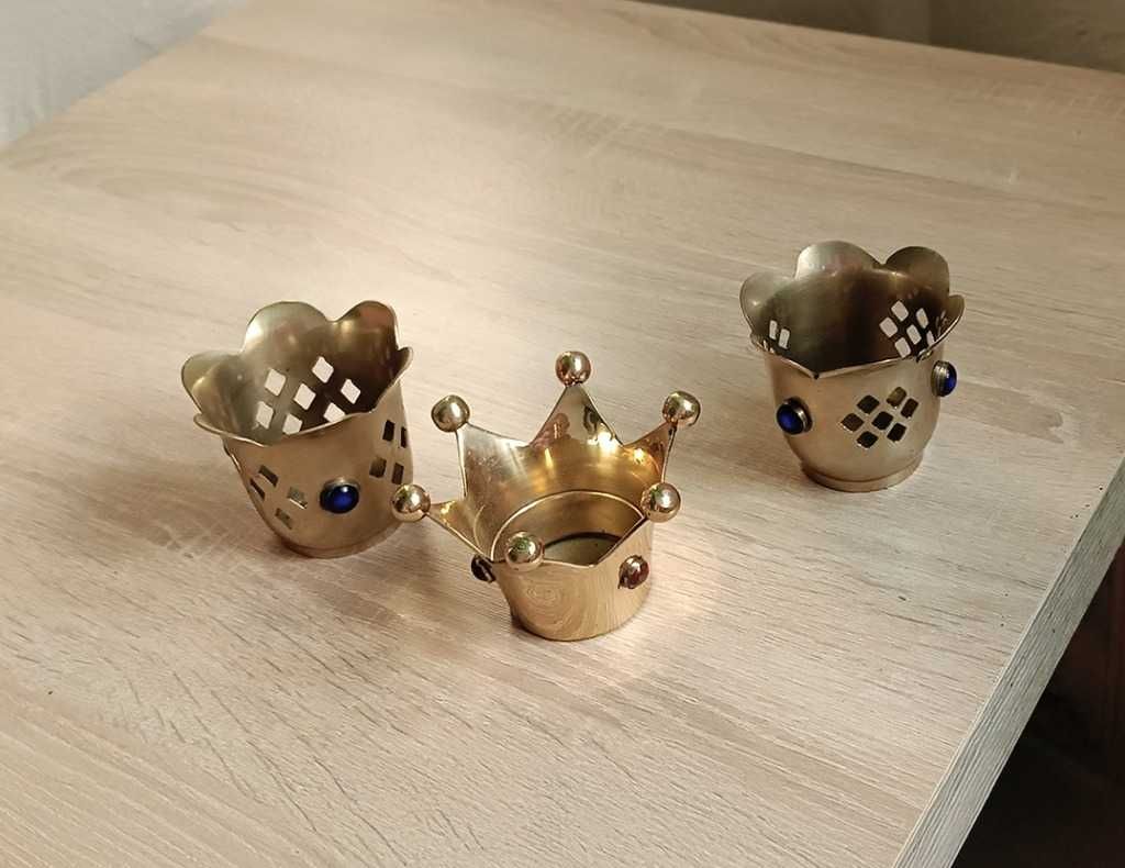 3 Mosiężne Świeczniki, Lampiony - dwa tulipany i 1 korona - stan bdb