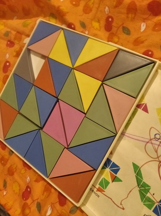 Конструктор удивительный квадрат пластик ссср коробка ретро детская