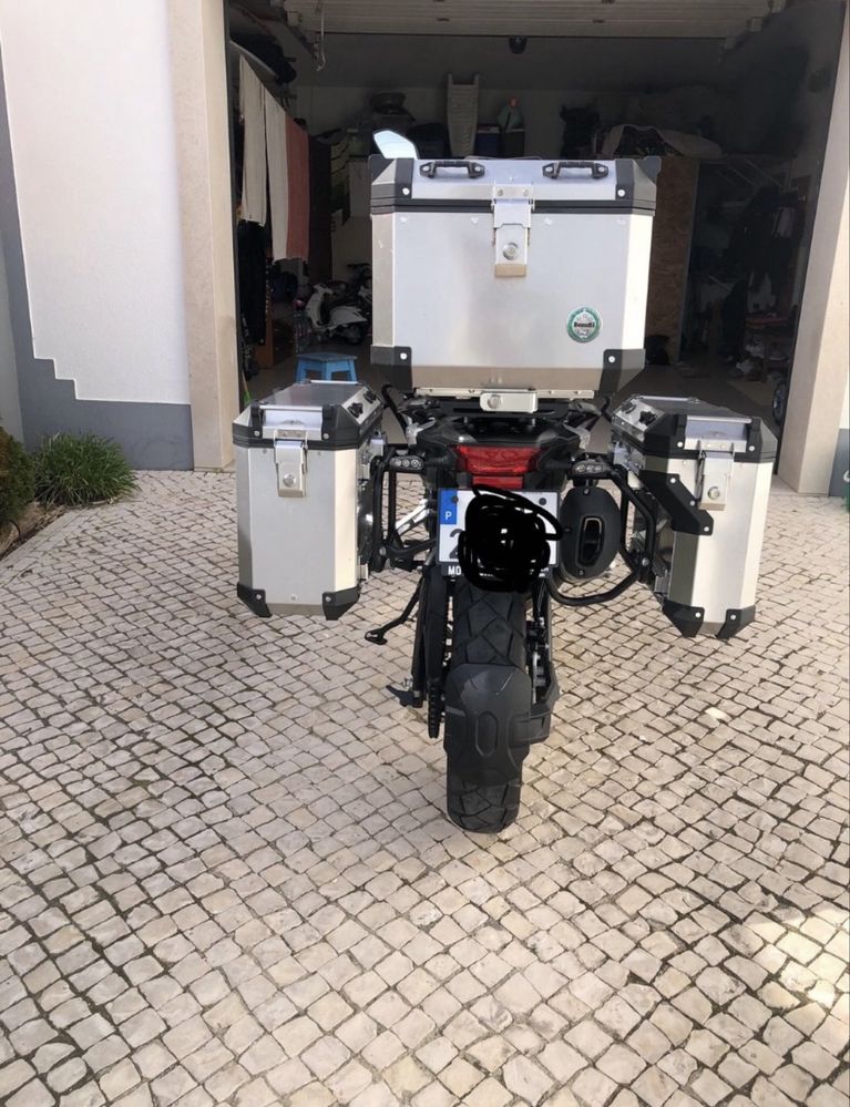 Vendo Benelli Trk 502x