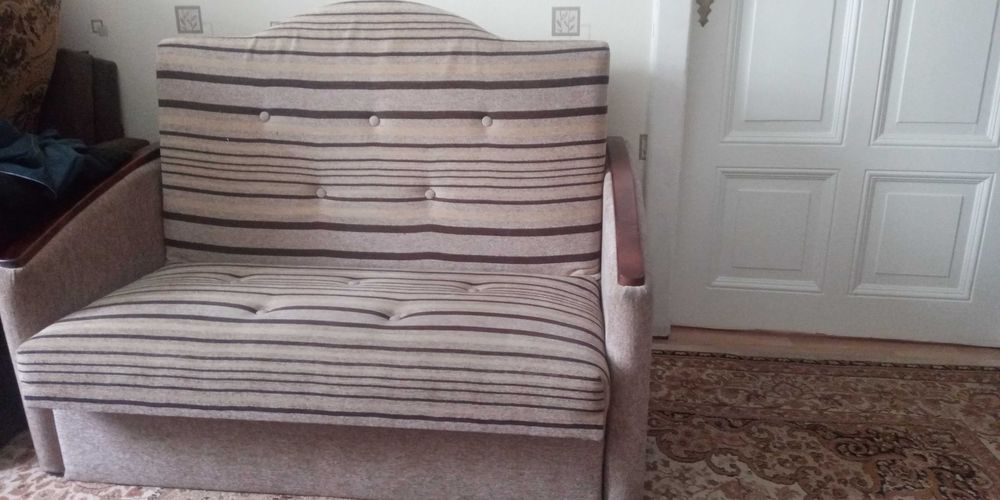 Sofa rozkładana szer. 110, dł. 180