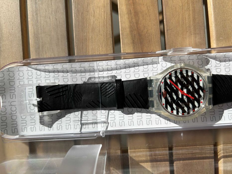 Relógio Swatch -  Puzzle Motion FINE MYSTIQUE - Novo