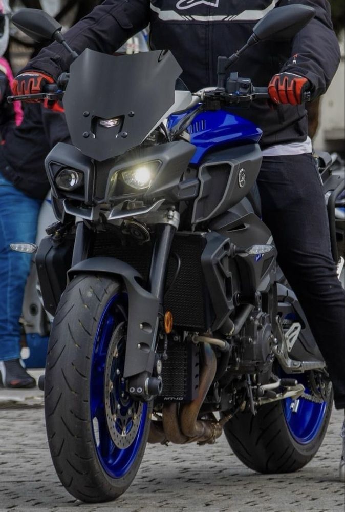Yamaha MT10 como nova