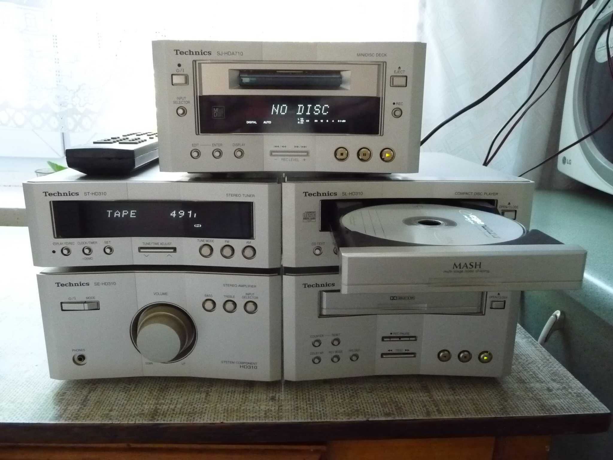 Wieża Technics - minidisc kaseta cd radio wzmacniacz + pilot i kable