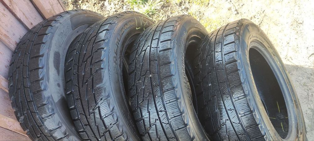 Продам шины зимние Premiorri ViaMacciore ZPlus winter 225/65 R17 102H