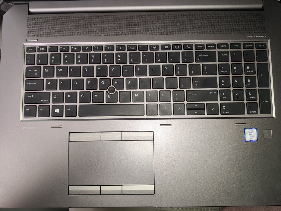 Єдиний ТОП  Ноутбук з крутим  4K  DREAMCOLOR HP Zbook 17 g5