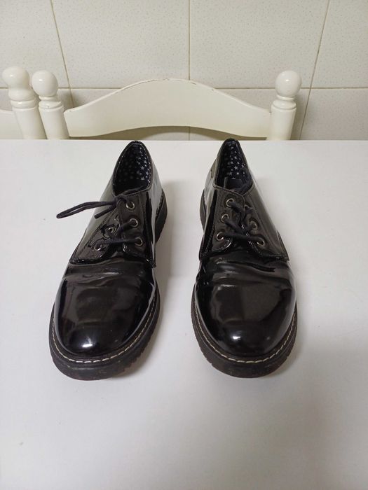 Sapatos RR pretos Nº36