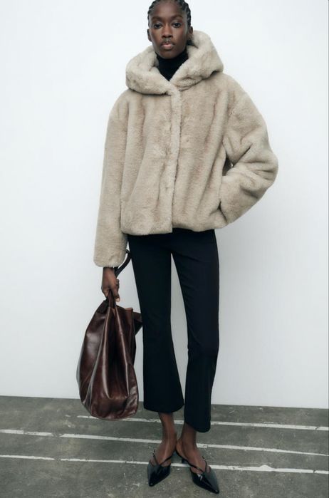 Шубка ZARA размер S ( будет и на М ) новая!