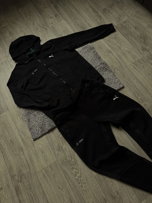 Оригінальний костюм Puma Mercedes