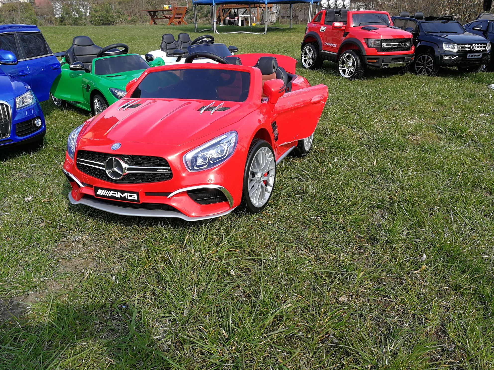 Auto na akumulator Mercedes SL 65 AMG, Mocne silniki 2 x 45W