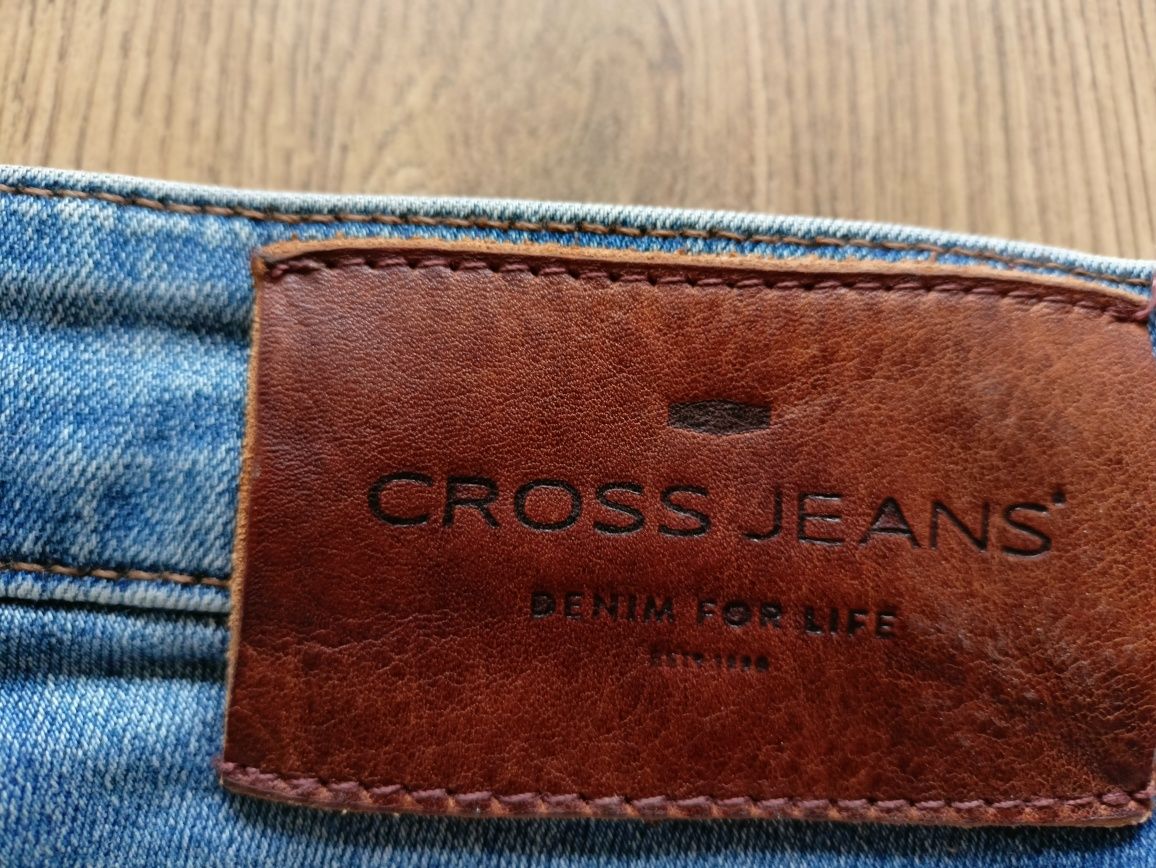 Jeansy Cross Jeans męskie. Rozmiar W33 L30