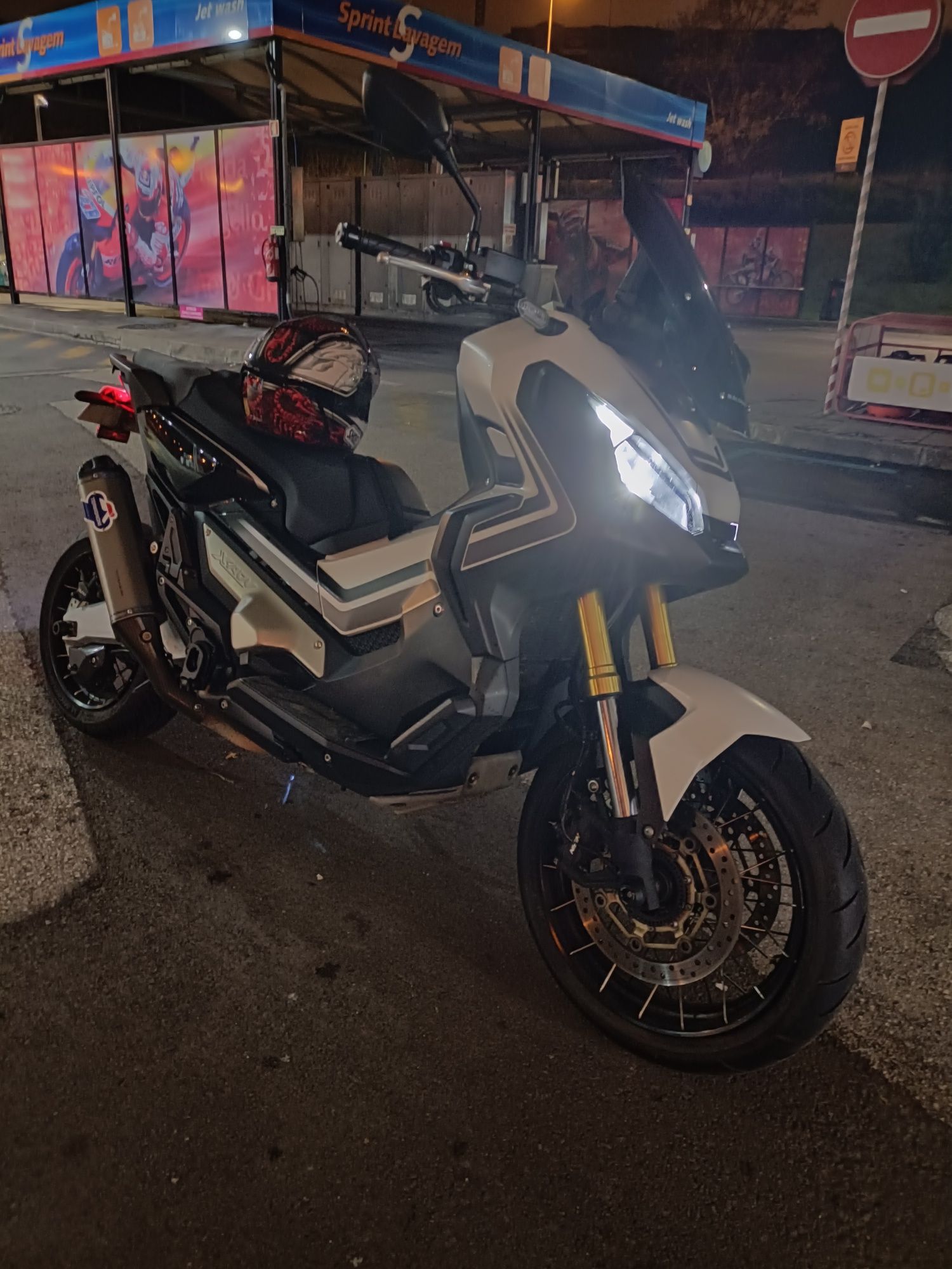Honda X ADV 750 Imaculada