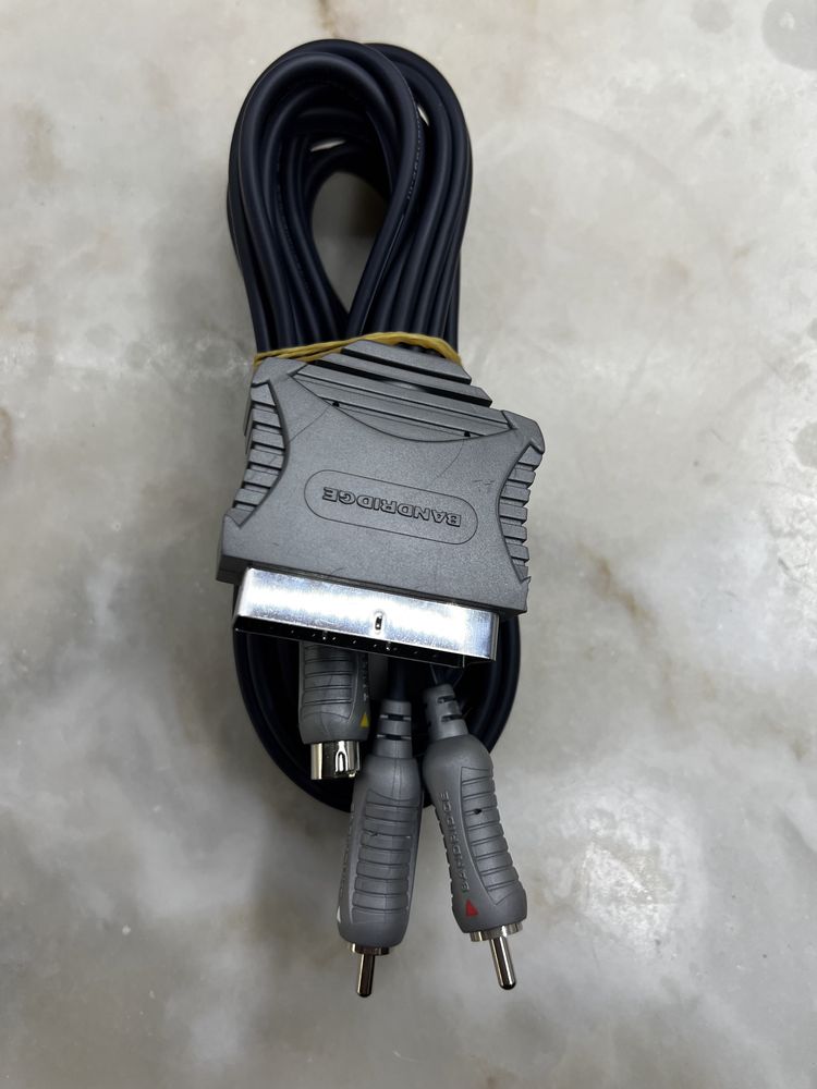 Cabo scart para s-video + RCA áudio estéreo (1,5 metros)