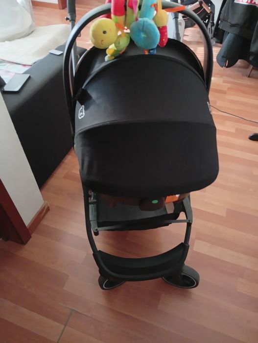 Carrinho com conjunto duo  bebé