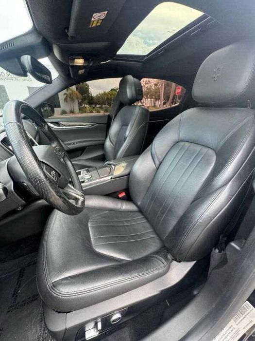 2021 Maserati Ghibli