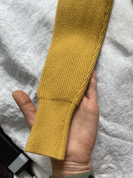 Светр гольф розмір S жіночий