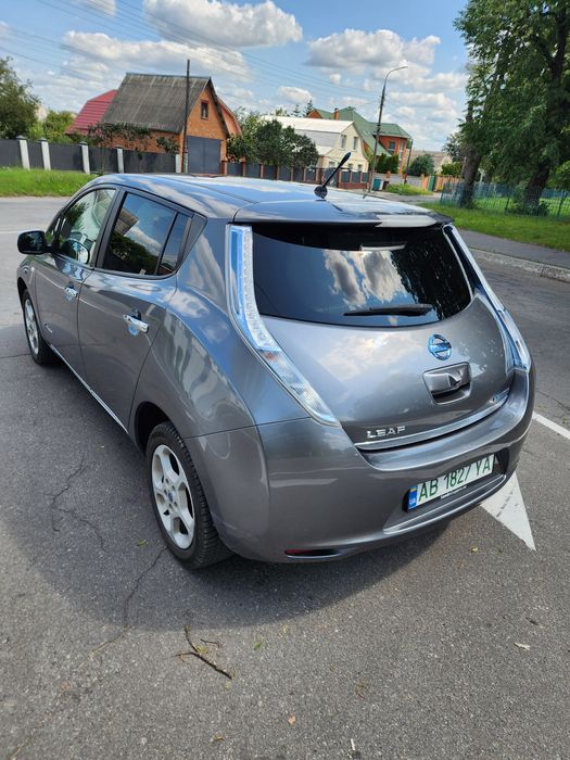 Nissan LEAF 24 kWh 2014