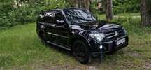 Mitsubishi Pajero wagon