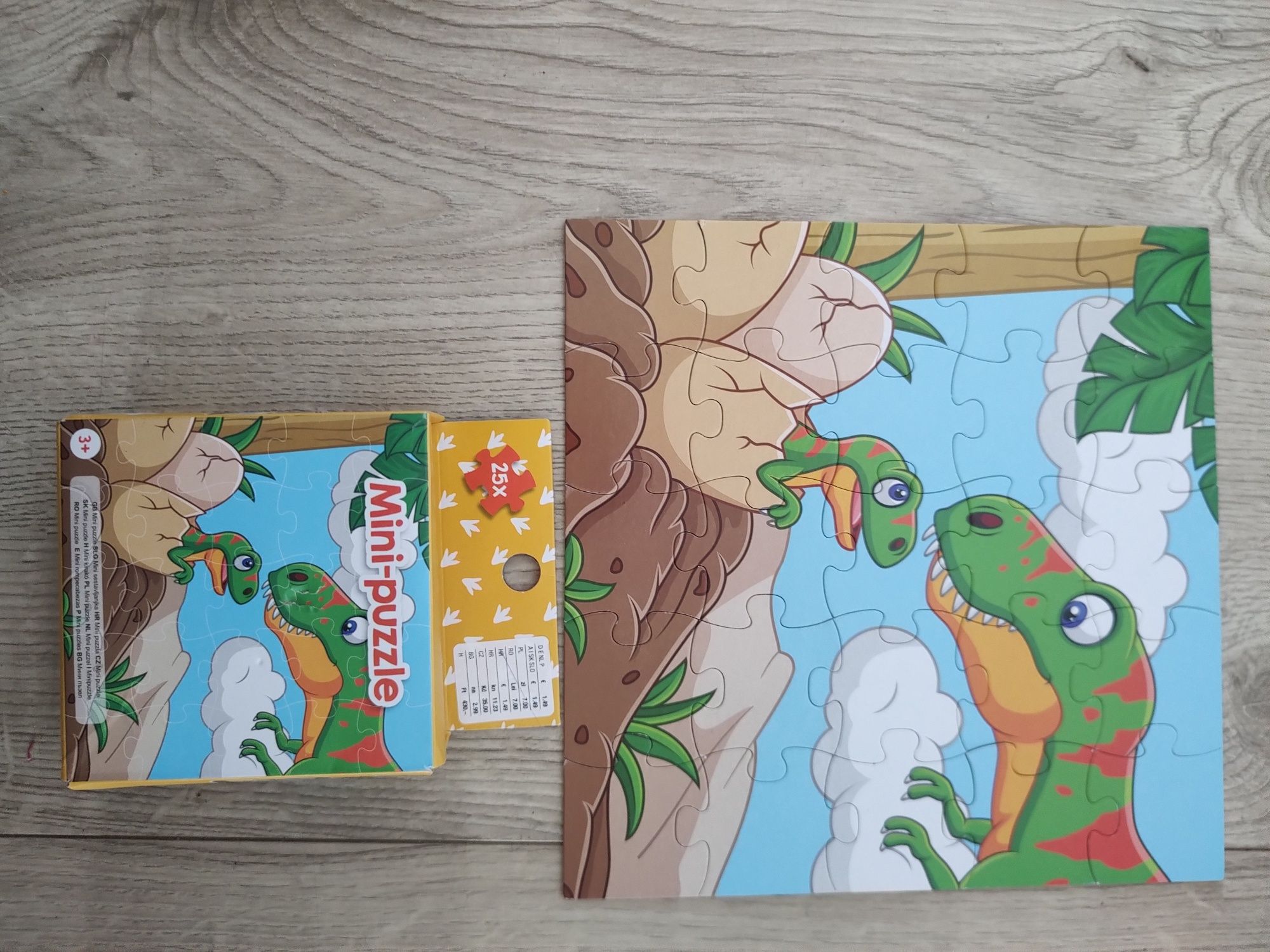 Zestaw mini-puzzle małpka i dinozaury 25 x 2