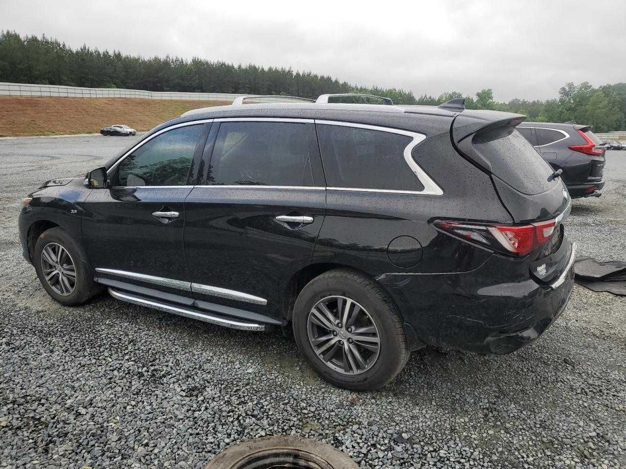 Infiniti QX60 2017 -
